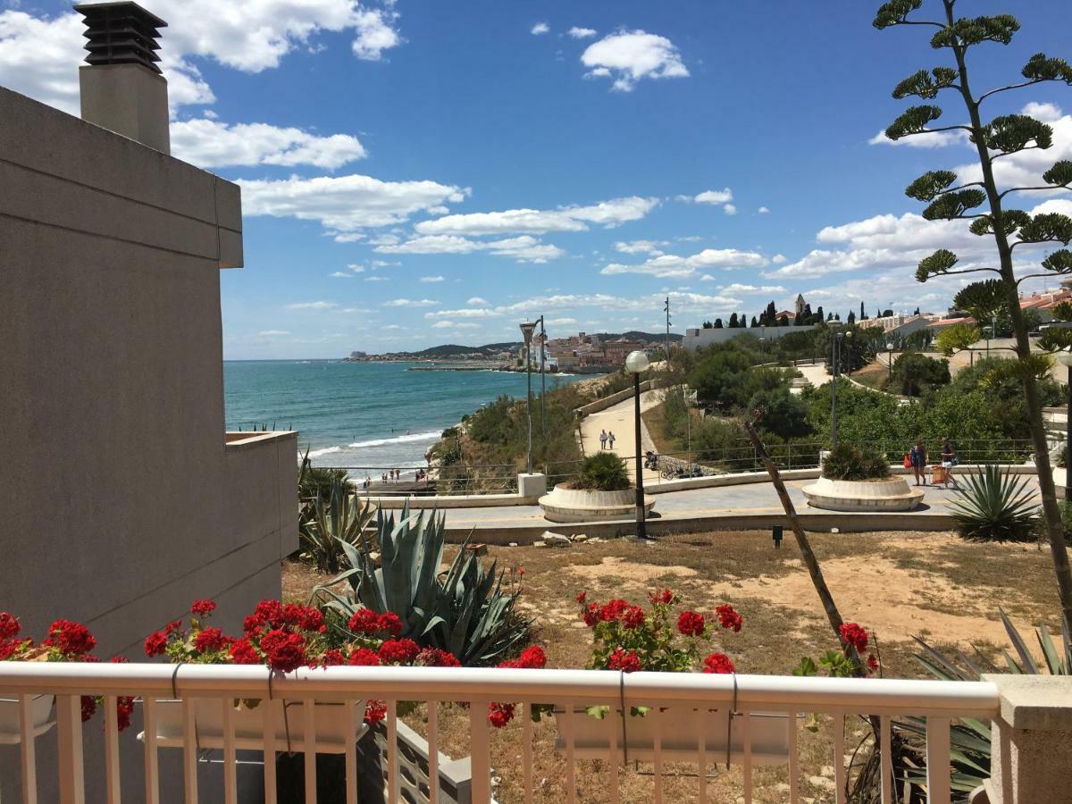 Casa Balmins Sitges Bed and Breakfast Exteriör bild