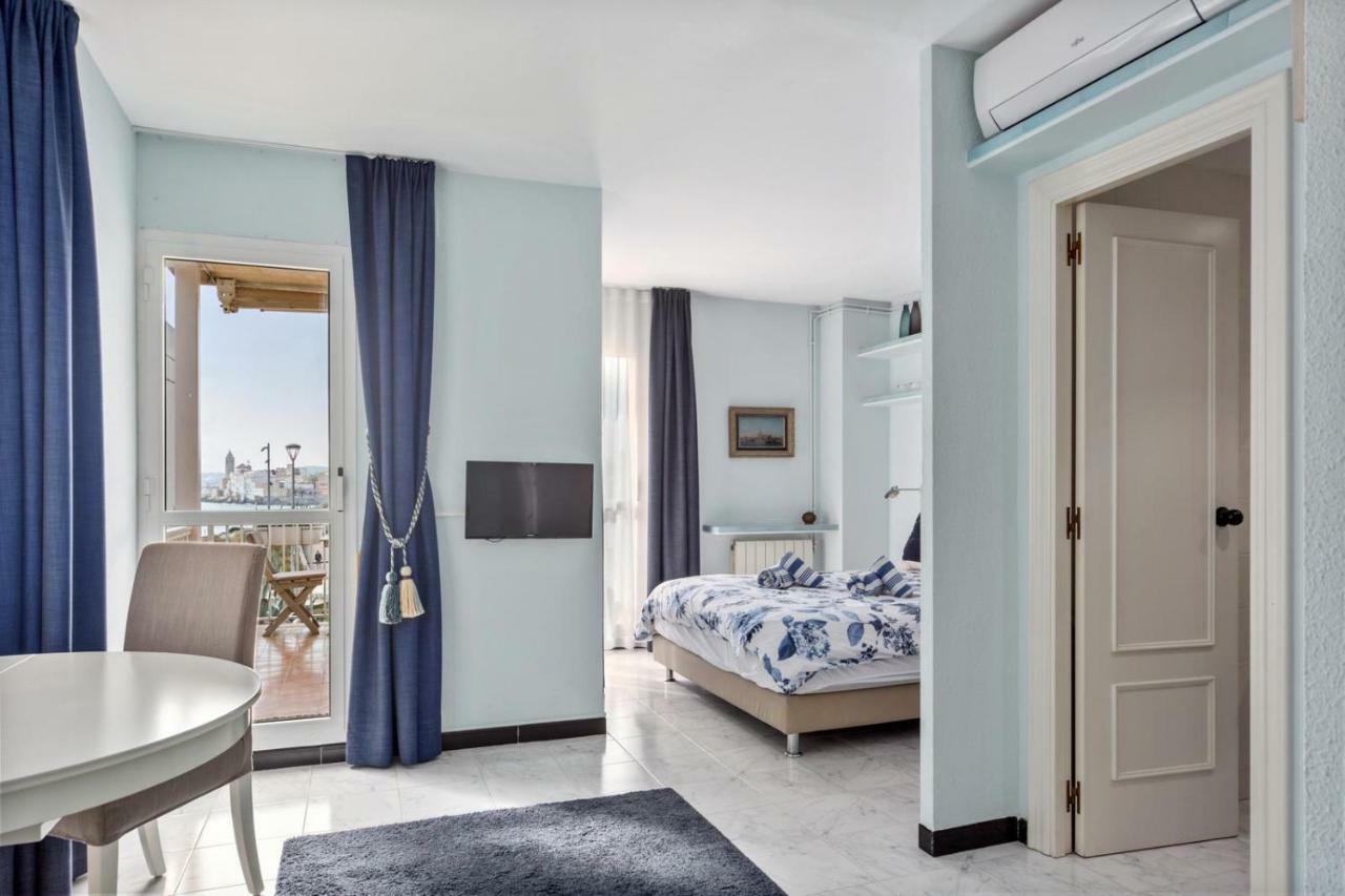 Casa Balmins Sitges Bed and Breakfast Exteriör bild
