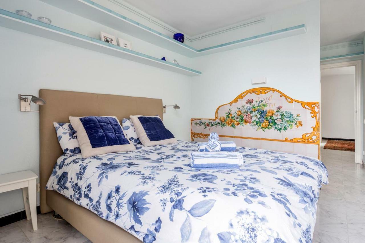 Casa Balmins Sitges Bed and Breakfast Exteriör bild